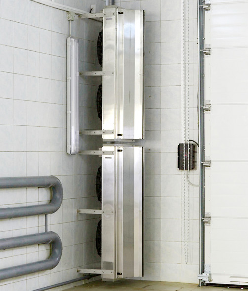 Водяная тепловая завеса Тепломаш КЭВ-100П4060W нерж.